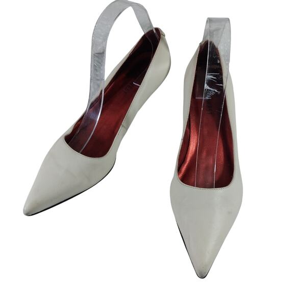 NINE WEST! EGGSHELL WHITE GENUINE LEATHER POINTY TOE HEELS, PUMPS! SZ 6.5M - Picture 3 of 10